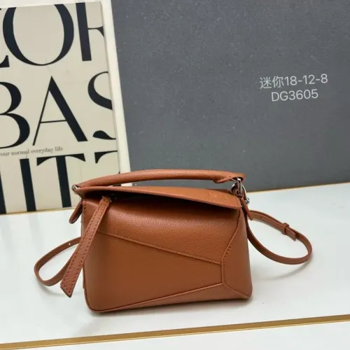LOEWE AAA Quality Messenger Bags For Women #1411188