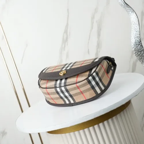 Replica Burberry AAA Quality Messenger Bags For Women #1411396 $98.00 USD for Wholesale