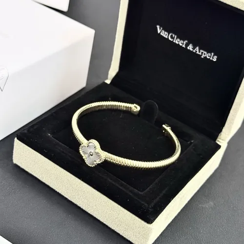 Replica Van Cleef & Arpels Bracelets For Women #1413359 $48.00 USD for Wholesale