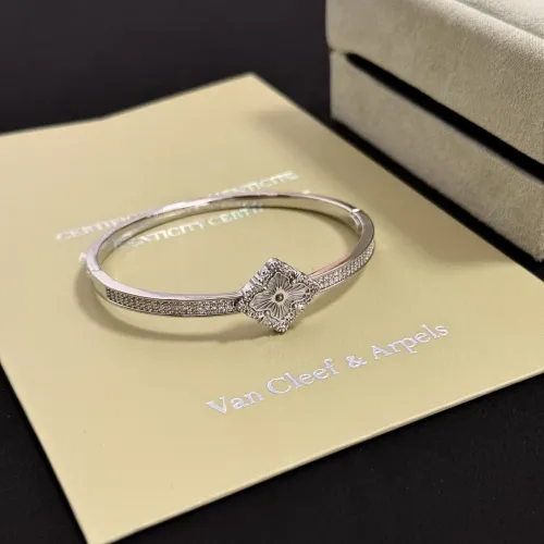 Replica Van Cleef & Arpels Bracelets For Women #1413412 $48.00 USD for Wholesale
