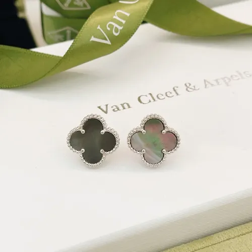 Van Cleef & Arpels Earrings For Women #1413535