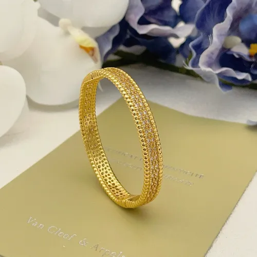 Van Cleef & Arpels Bracelets #1414295