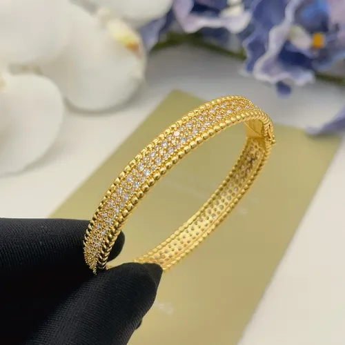 Replica Van Cleef & Arpels Bracelets #1414295 $32.00 USD for Wholesale