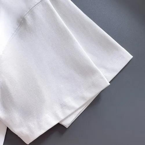Replica LOEWE T-Shirts Short Sleeved For Unisex #1414585 $42.00 USD for Wholesale