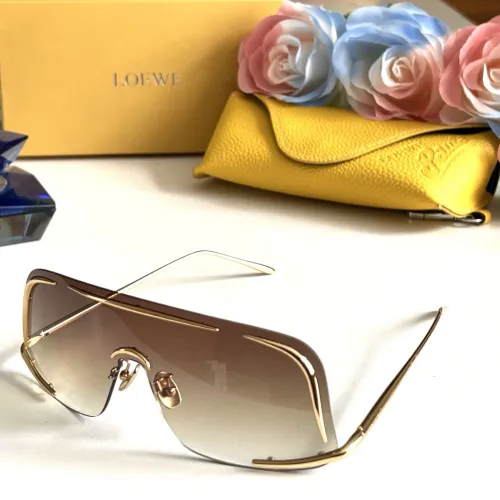 LOEWE AAA Quality Sunglasses #1415083