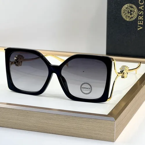 Versace AAA Quality Sunglasses #1415134