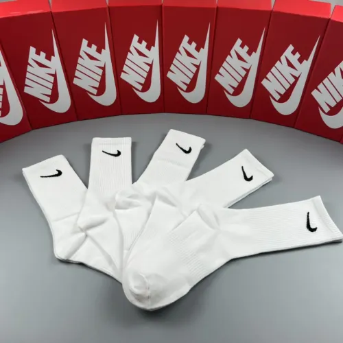 Replica Nike Socks #1415269 $29.00 USD for Wholesale