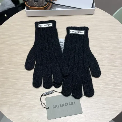 Balenciaga Gloves For Women #1415585