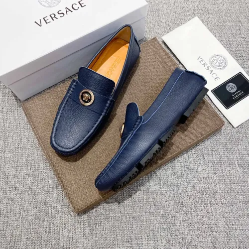 Versace Leather Shoes For Men #1416055
