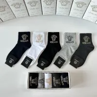 $27.00 USD Versace Socks #1407326