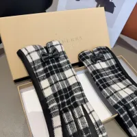 $38.00 USD Burberry Gloves #1407559