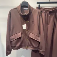 $108.00 USD LOEWE Tracksuits Long Sleeved For Women #1408570