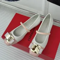 $105.00 USD Salvatore Ferragamo Flat Shoes For Women #1408916