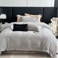 $150.00 USD Yves Saint Laurent YSL Bedding #1409319