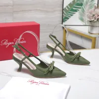 $115.00 USD Roger Vivier Sandal For Women #1409968