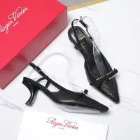 $115.00 USD Roger Vivier Sandal For Women #1409971