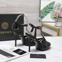 $118.00 USD Versace Sandal For Women #1410001