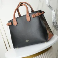 $105.00 USD Burberry AAA Quality Handbags For Women #1410910
