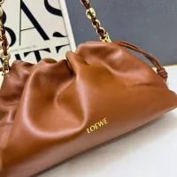 $112.00 USD LOEWE AAA Quality Messenger Bags For Women #1411151