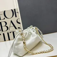 $112.00 USD LOEWE AAA Quality Messenger Bags For Women #1411153