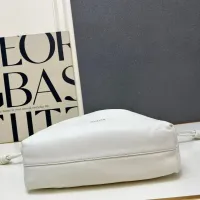 $112.00 USD LOEWE AAA Quality Messenger Bags For Women #1411153