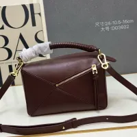 $105.00 USD LOEWE AAA Quality Messenger Bags For Women #1411158