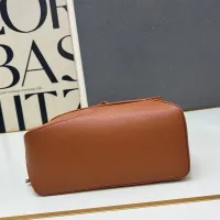 $105.00 USD LOEWE AAA Quality Messenger Bags For Women #1411181