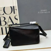 $128.00 USD LOEWE AAA Quality Messenger Bags For Women #1411195