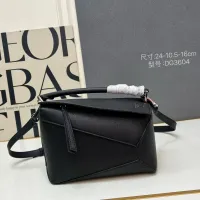 $105.00 USD LOEWE AAA Quality Messenger Bags For Women #1411201