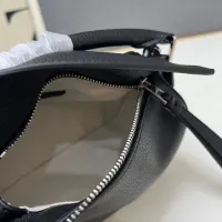 $98.00 USD LOEWE AAA Quality Messenger Bags For Women #1411203