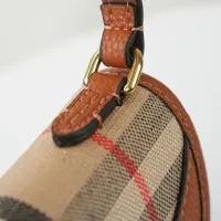 $96.00 USD Burberry AAA Quality Messenger Bags For Women #1411397
