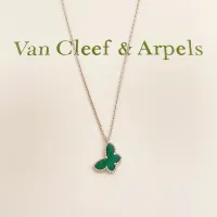 $32.00 USD Van Cleef & Arpels Necklaces For Women #1413245