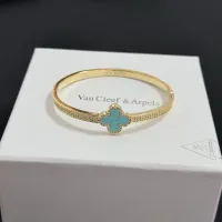 $48.00 USD Van Cleef & Arpels Bracelets For Women #1413298