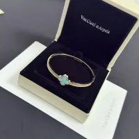 $48.00 USD Van Cleef & Arpels Bracelets For Women #1413298