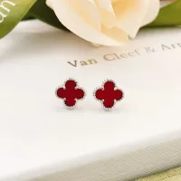 $25.00 USD Van Cleef & Arpels Earrings For Women #1413523