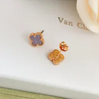 $25.00 USD Van Cleef & Arpels Earrings For Women #1413527