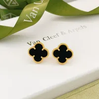 $25.00 USD Van Cleef & Arpels Earrings For Women #1413534