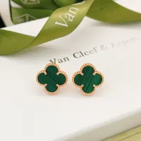 $25.00 USD Van Cleef & Arpels Earrings For Women #1413538