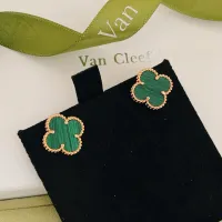 $25.00 USD Van Cleef & Arpels Earrings For Women #1413538