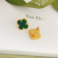 $25.00 USD Van Cleef & Arpels Earrings For Women #1413539