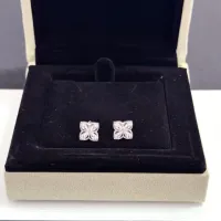 $36.00 USD Van Cleef & Arpels Earrings For Women #1413960