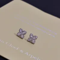$36.00 USD Van Cleef & Arpels Earrings For Women #1413960