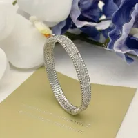 $32.00 USD Van Cleef & Arpels Bracelets #1414293