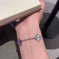 $36.00 USD Van Cleef & Arpels Bracelets For Women #1414612