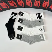 $29.00 USD Nike Socks #1414822