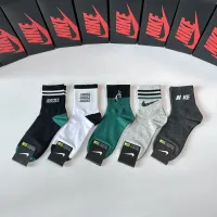 $27.00 USD Nike Socks #1414858