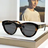 $60.00 USD LOEWE AAA Quality Sunglasses #1415227