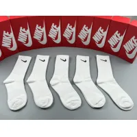 $29.00 USD Nike Socks #1415269