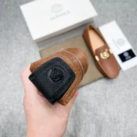 $85.00 USD Versace Leather Shoes For Men #1416057