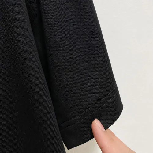 Replica Burberry T-Shirts Short Sleeved For Men #1418386 $64.00 USD for Wholesale